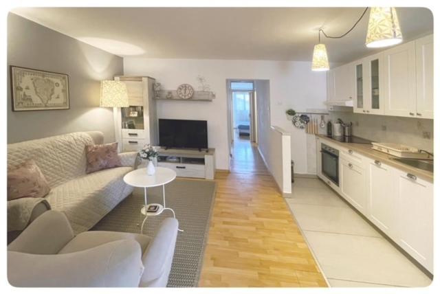 شقة Apartman Sorgo زامبراتيجا المظهر الخارجي الصورة